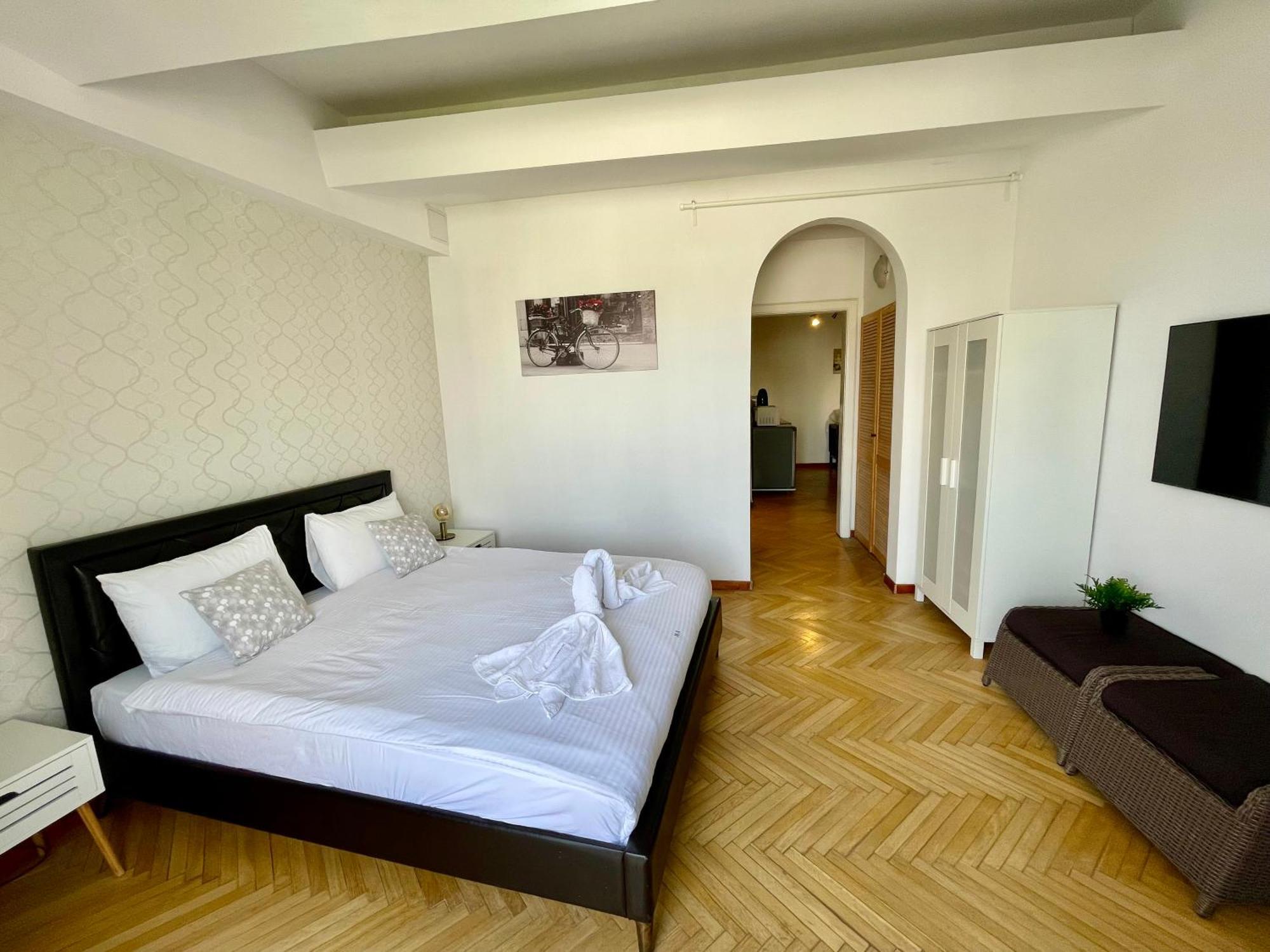 Metropole Apartments - Old City Bukarest Kültér fotó